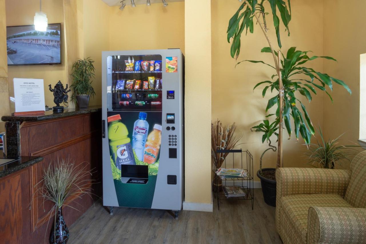 Woodridge Inn And Suites Miami Bagian luar foto
