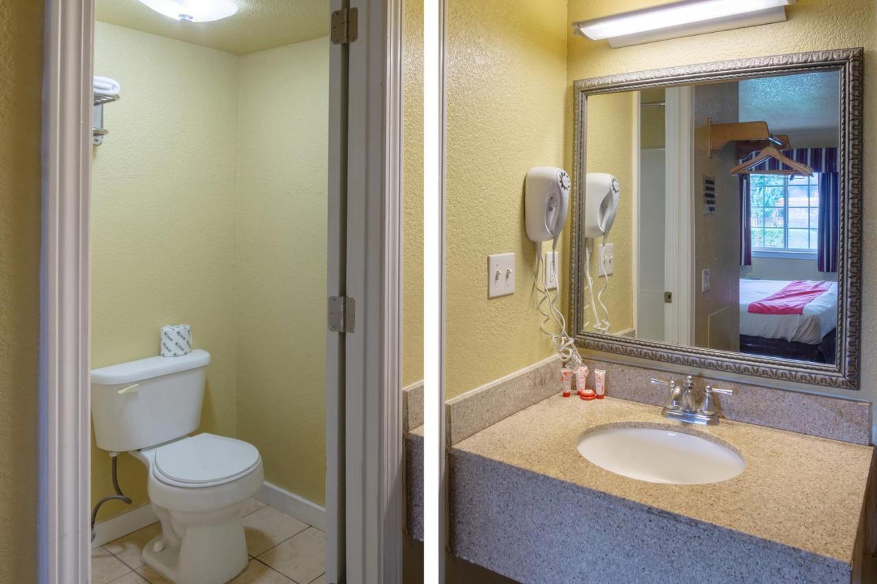 Woodridge Inn And Suites Miami Bagian luar foto