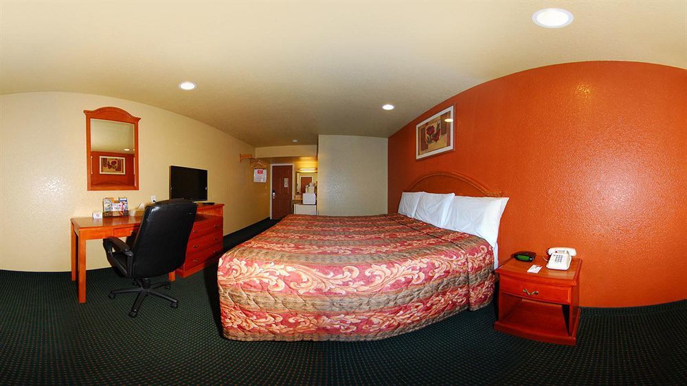 Woodridge Inn And Suites Miami Bagian luar foto