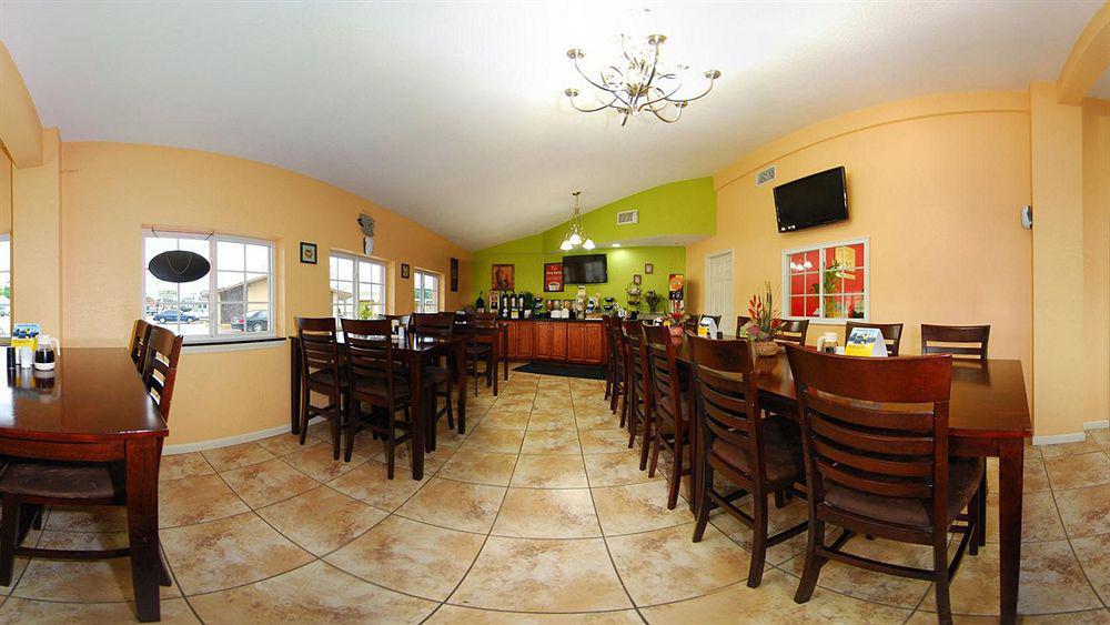 Woodridge Inn And Suites Miami Bagian luar foto